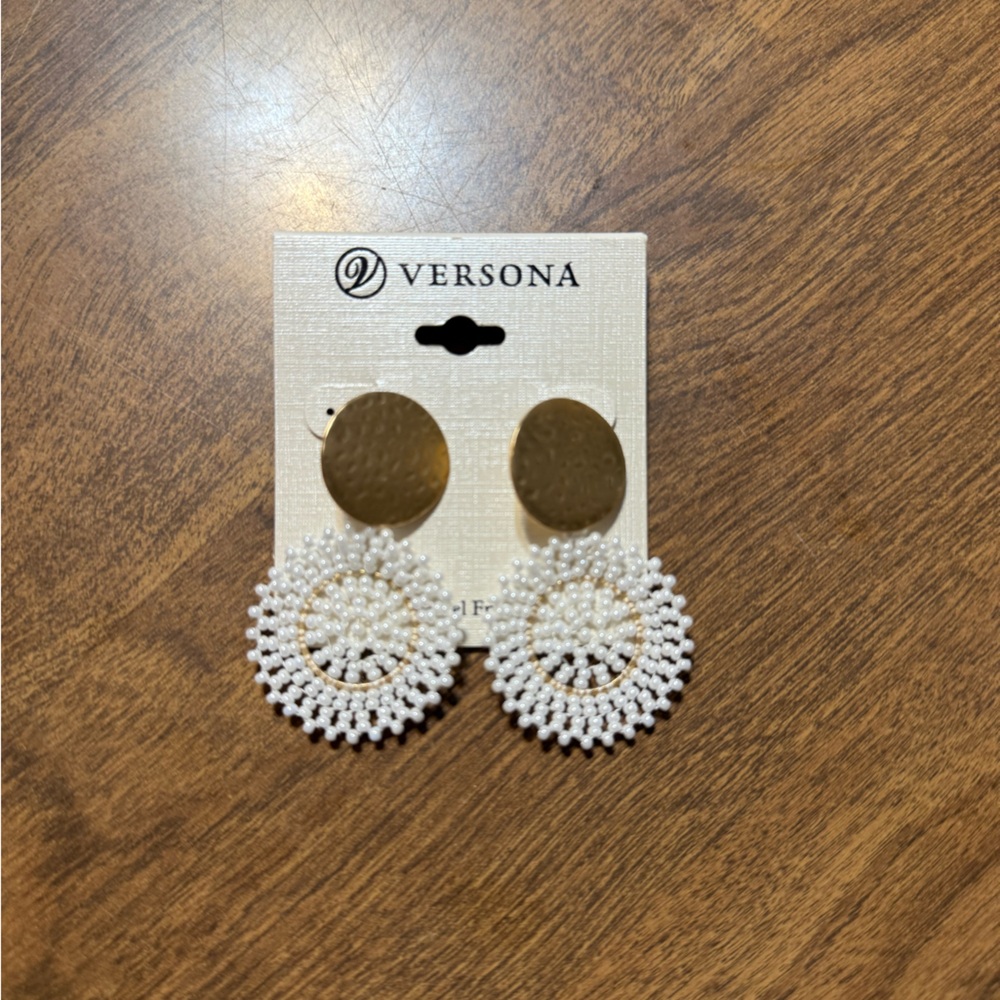 Versona Gold and White Sunburst Earrings